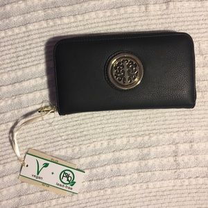Vegan, lead free wallet